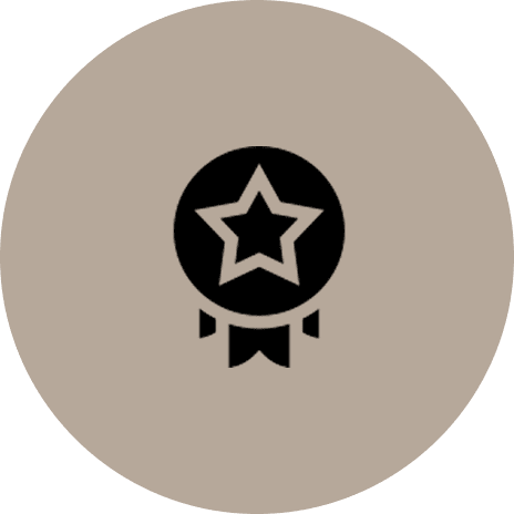 Star medal icon on beige circle background.